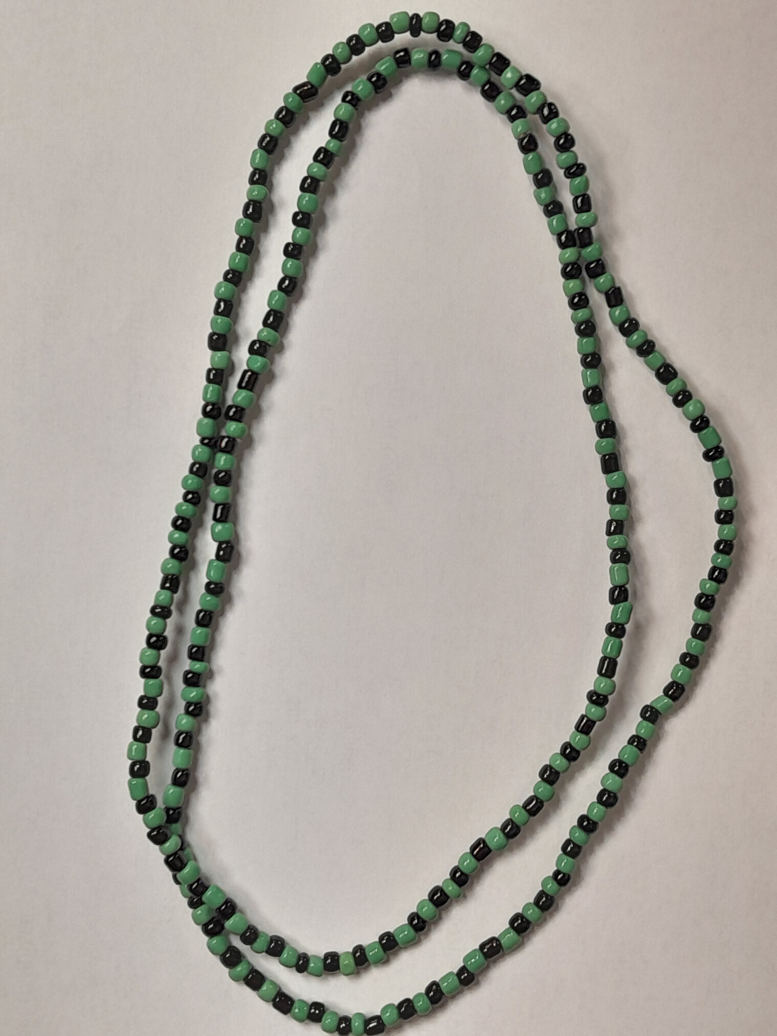Collier en plastique