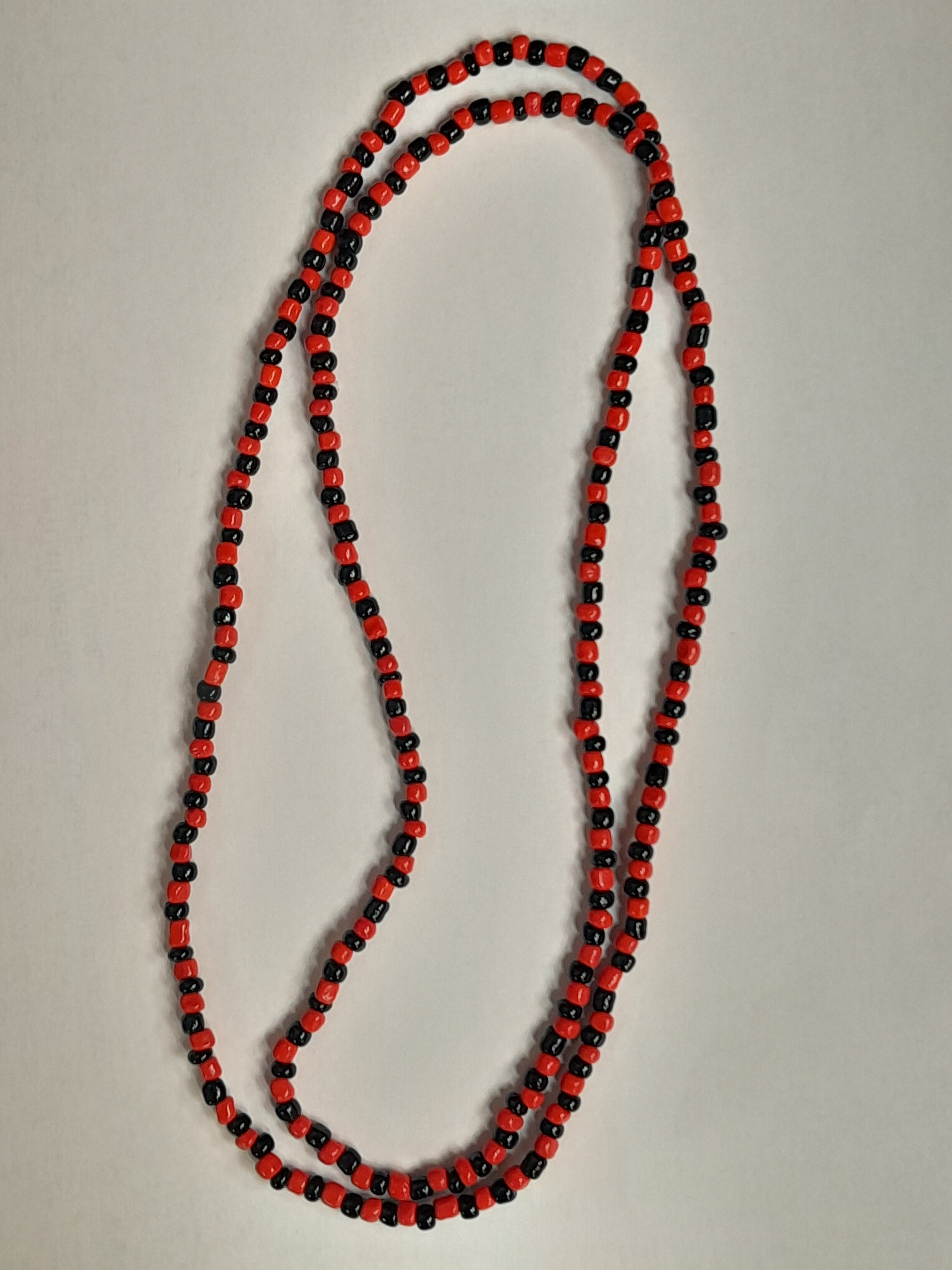 Collier en plastique