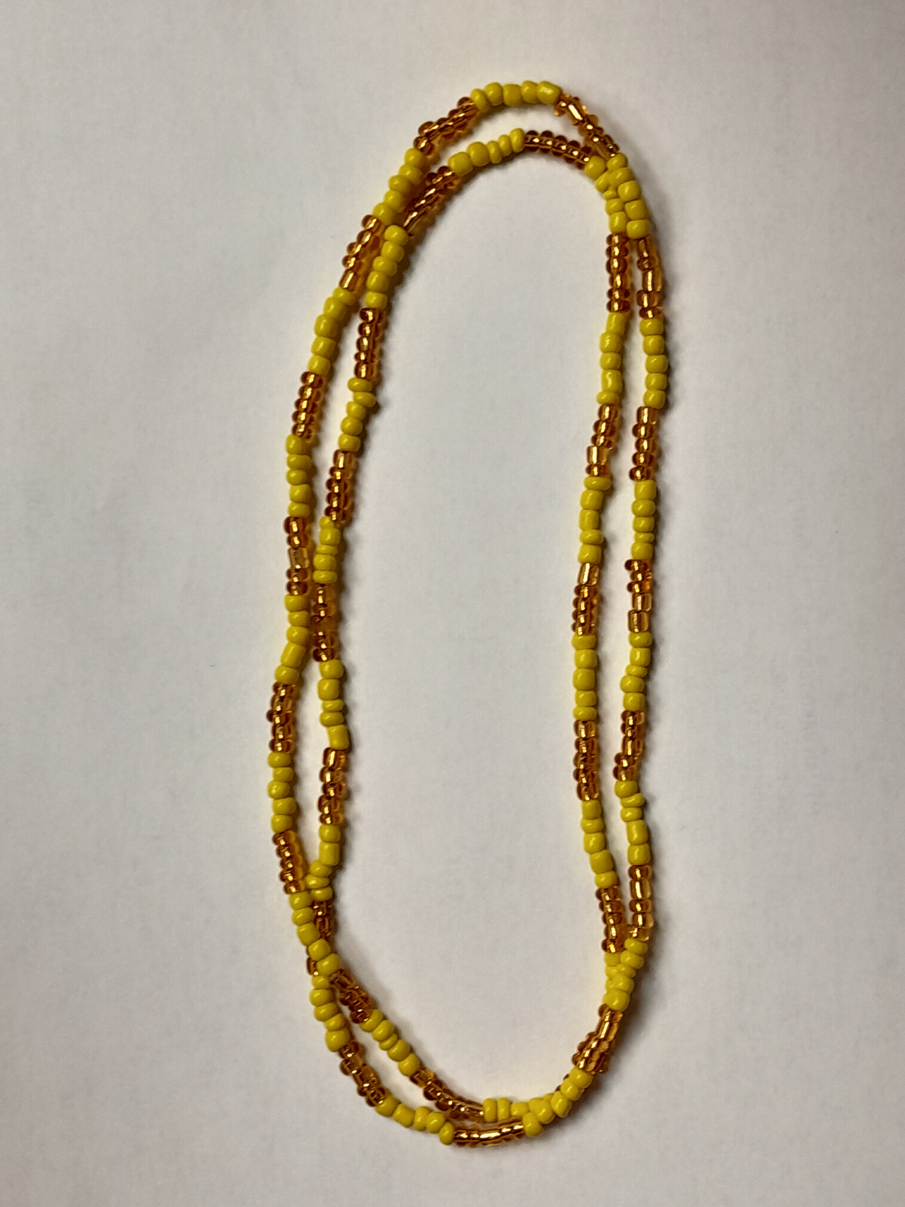 Collier en plastique